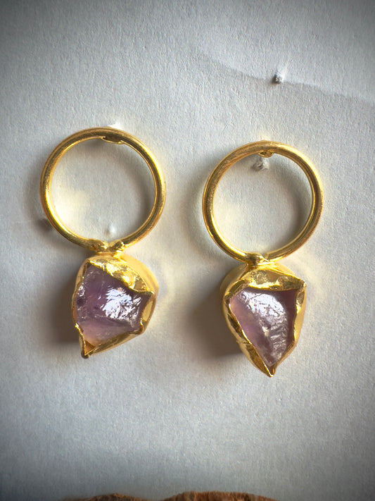 Gold Pebble Round Drops